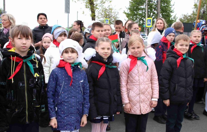 День Государственного флага, Государственного герба и Государственного гимна Республики Беларусь отмечают в Костюковичах День Государственного флага, Государственного герба и Государственного гимна Республики Беларусь отмечают в Костюковичах