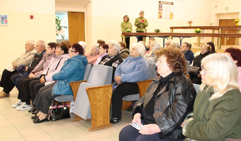 Мероприятие с участием ветеранов труда Костюковщины прошло в МКЦ «Юность» Мероприятие с участием ветеранов труда Костюковщины прошло в МКЦ «Юность»