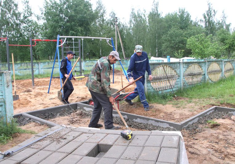 В Год благоустройства на Костюковщине развернулись масштабные работы В Год благоустройства на Костюковщине развернулись масштабные работы