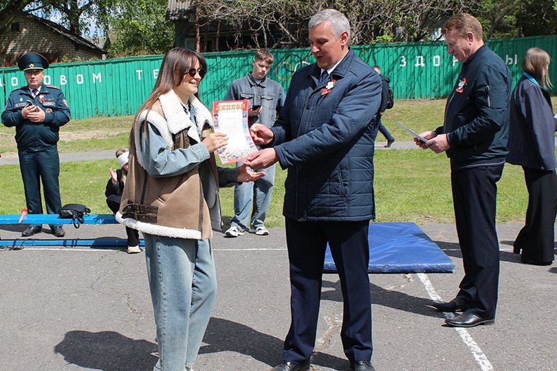 Спортивные баталии развернулись на стадионе средней школы №1