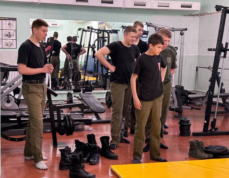 На базе РОВД прошли очередные занятия курсантов военно-патриотического клуба «Зубр»