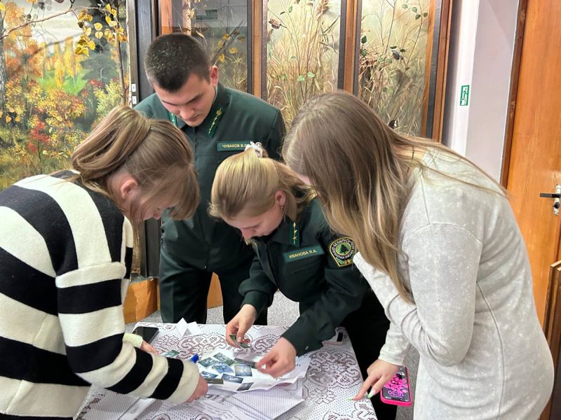 В новом формате. Встреча молодых специалистов с представителями власти прошла в Костюковичах