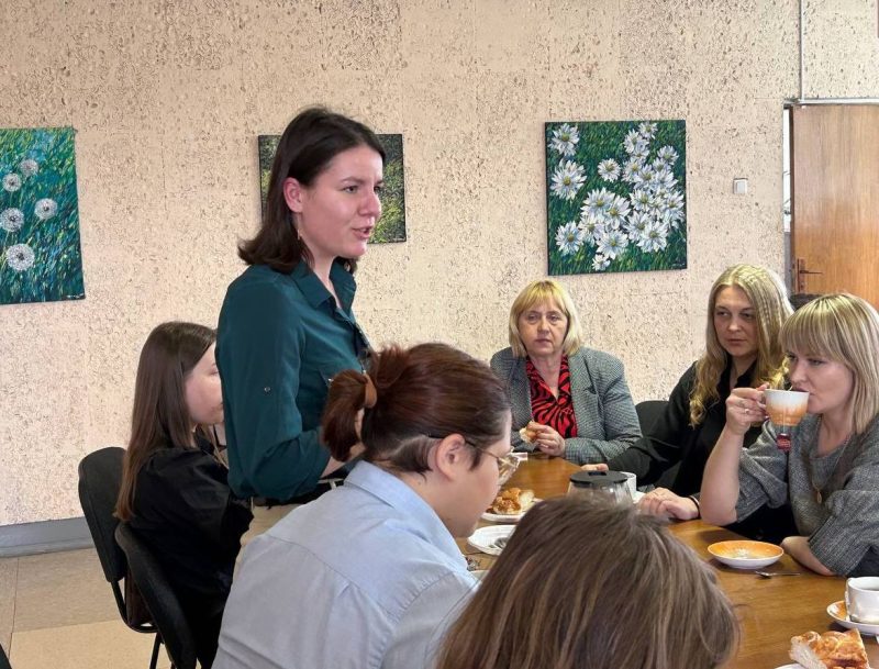 В новом формате. Встреча молодых специалистов с представителями власти прошла в Костюковичах