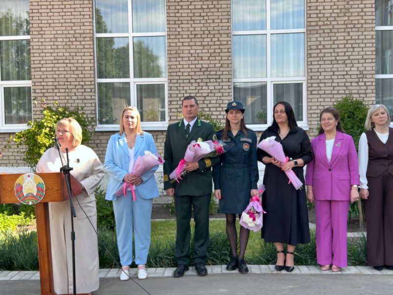 Спасибо, школа! Завершился учебный год в Костюковичской средней школе № 2