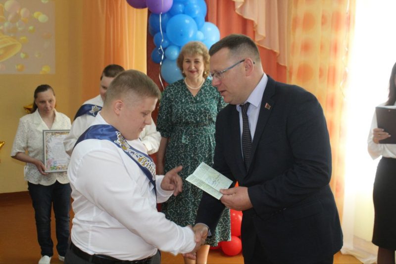 Последний звонок прозвучал в ЦКРОиР