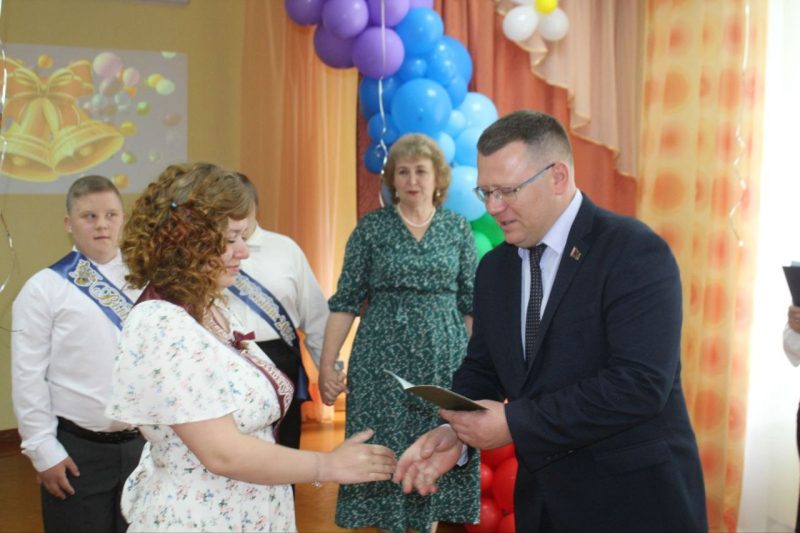 Последний звонок прозвучал в ЦКРОиР