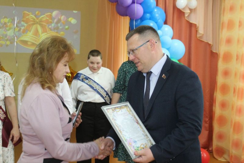 Последний звонок прозвучал в ЦКРОиР