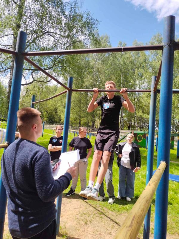 Областной этап Республиканской военно-патриотической игры «Орленок» состоялся 30 мая Областной этап Республиканской военно-патриотической игры «Орленок» состоялся 30 мая