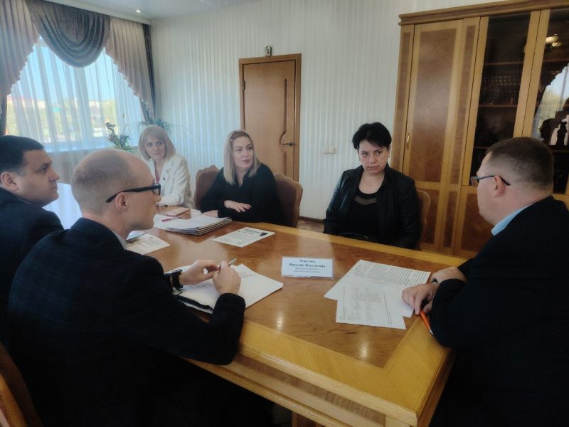 Председатель районного исполнительного комитета Вячеслав Моксачев провел личный прием граждан