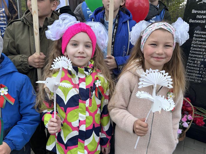 В Белынковичской школе мира прошел митинг, посвященный 80-й годовщине Великой Победы