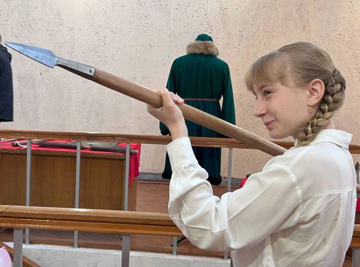 Таямніцы “Вечара ў музеі” раскрылі ў Касцюковічах Таямніцы “Вечара ў музеі” раскрылі ў Касцюковічах