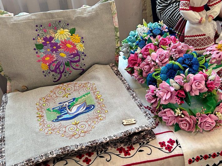 Таямніцы “Вечара ў музеі” раскрылі ў Касцюковічах Таямніцы “Вечара ў музеі” раскрылі ў Касцюковічах