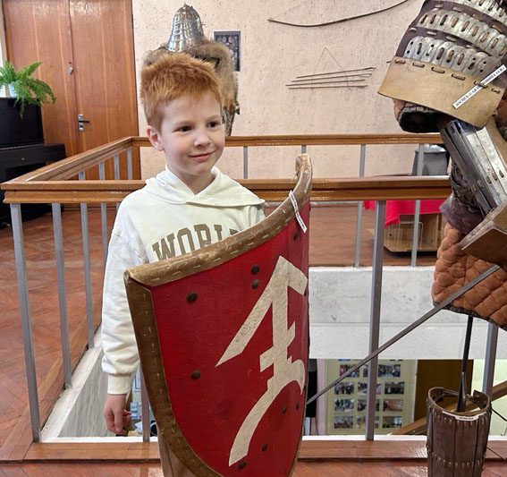 Таямніцы “Вечара ў музеі” раскрылі ў Касцюковічах Таямніцы “Вечара ў музеі” раскрылі ў Касцюковічах