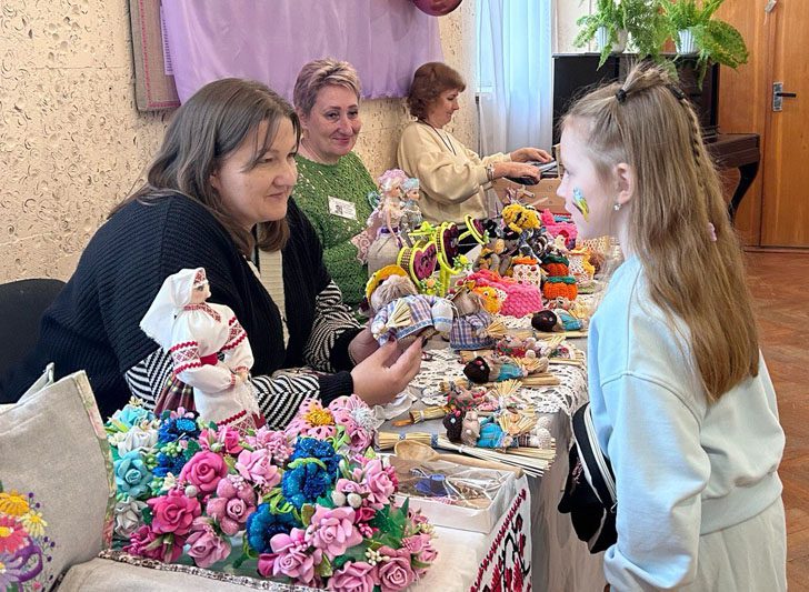 Таямніцы “Вечара ў музеі” раскрылі ў Касцюковічах Таямніцы “Вечара ў музеі” раскрылі ў Касцюковічах