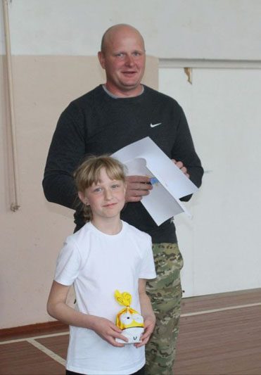 Семейный конкурс для пап и детей прошел в средней школе №2