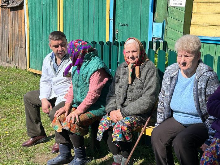 ФОТОФАКТ: Как прошло майское путешествие поезда "Забота"