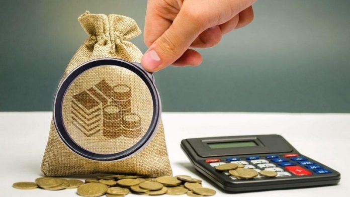 С 1 мая налоговая получит данные о каждой покупке белорусов за границей