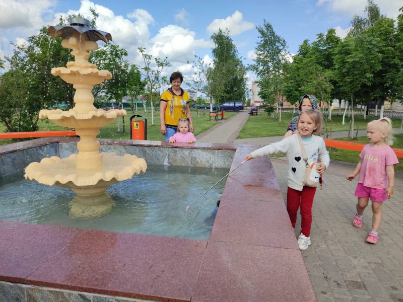 Фонтан по по улице Микрорайон Молодежный возобновил свою работу