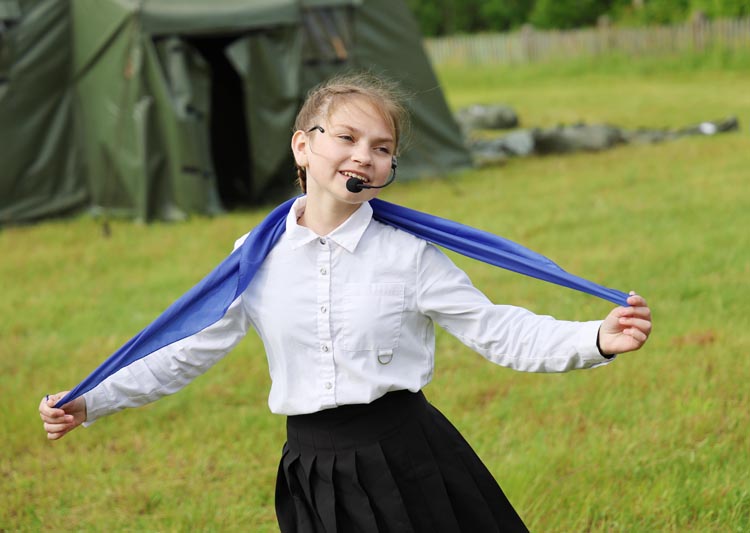 Армейский быт и товарищеский дух: в Белынковичах открылся летний круглосуточный лагерь «Зубр»