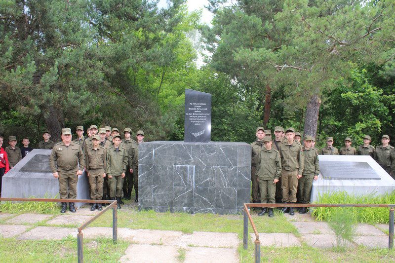 "Зубры" посетили интересную экскурсию «Помнить, чтобы не повторить» по местам славы Чериковского и Чаусского районов