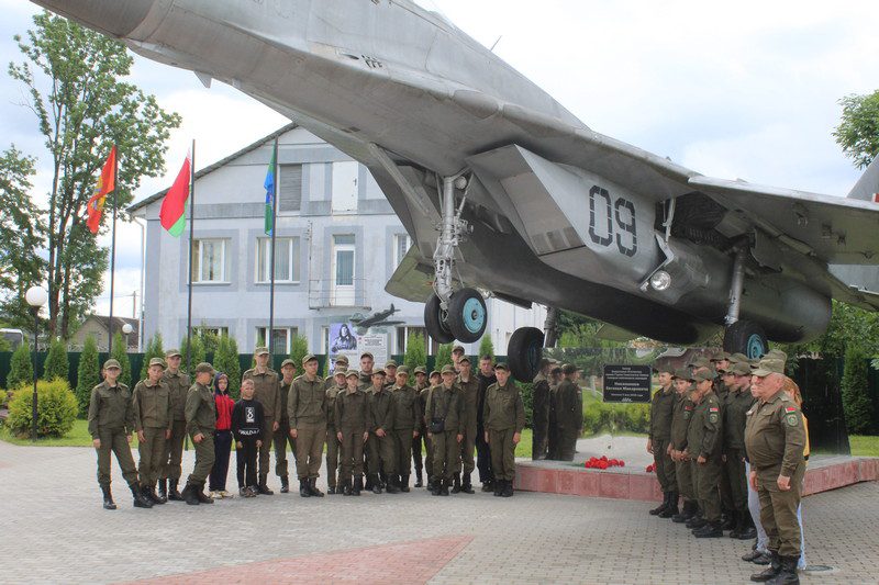 "Зубры" посетили интересную экскурсию «Помнить, чтобы не повторить» по местам славы Чериковского и Чаусского районов