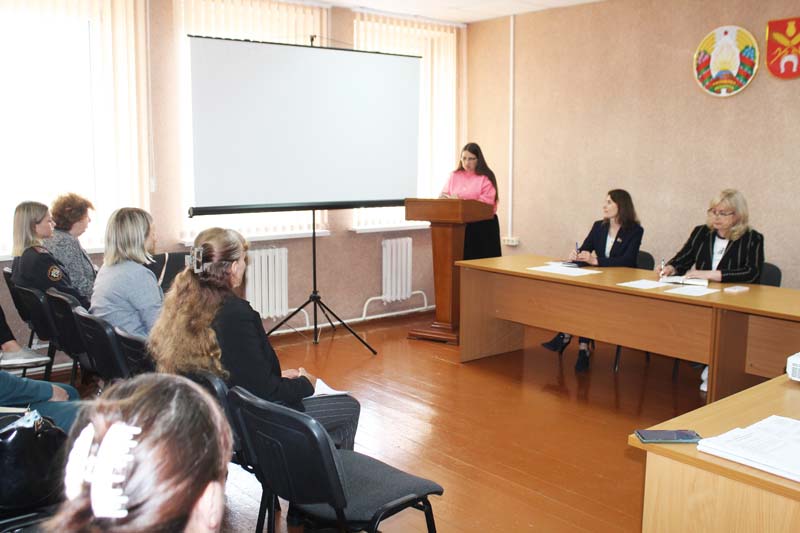 В фокусе внимания - проблемы пожилых людей, ветеранов и инвалидов В фокусе внимания - проблемы пожилых людей, ветеранов и инвалидов