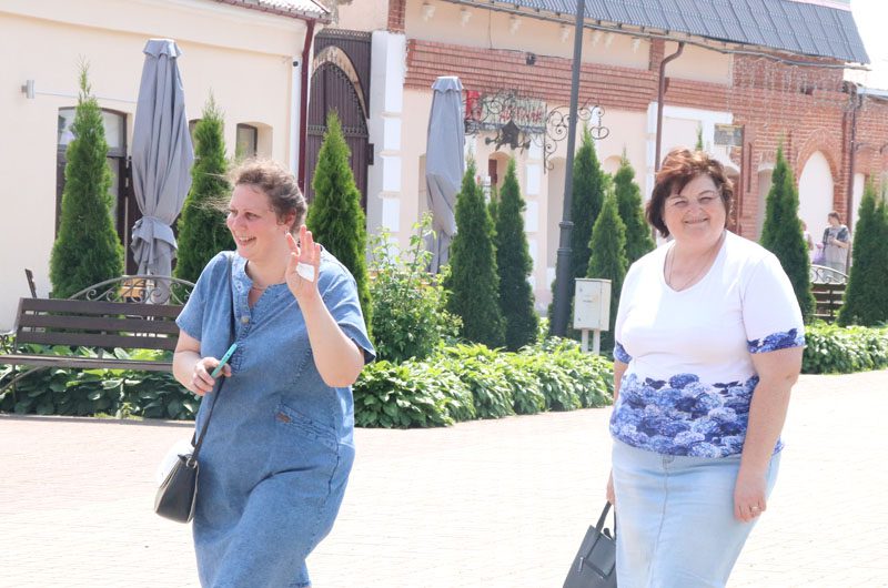 Прикоснуться к Нерукотворному образу смогли волонтеры и члены группы «Активное долголетие» Прикоснуться к Нерукотворному образу смогли волонтеры и члены группы «Активное долголетие»