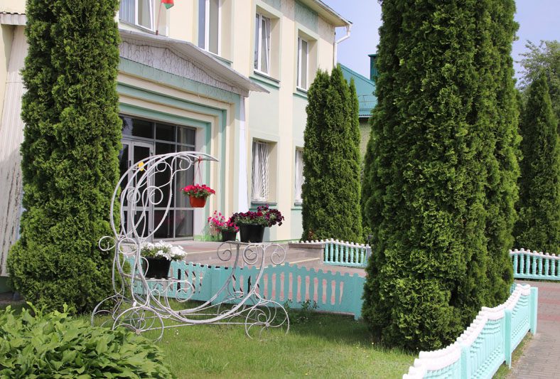 Работники ПМК-260 объединили свои усилия для создания комфортной и уютной среды