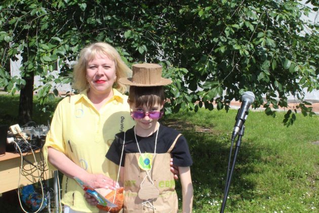 Экомода и Экогерои: в районной гимназии и Костюковичском ЦДТ 5 июня креативно отметили Всемирный день защиты окружающей среды