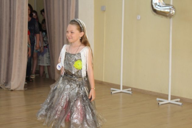 Экомода и Экогерои: в районной гимназии и Костюковичском ЦДТ 5 июня креативно отметили Всемирный день защиты окружающей среды