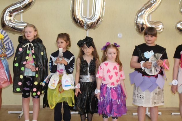 Экомода и Экогерои: в районной гимназии и Костюковичском ЦДТ 5 июня креативно отметили Всемирный день защиты окружающей среды