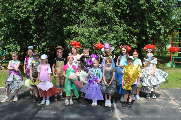 Экомода и Экогерои: в районной гимназии и Костюковичском ЦДТ 5 июня креативно отметили Всемирный день защиты окружающей среды