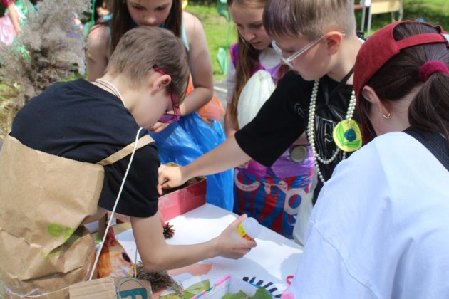 Экомода и Экогерои: в районной гимназии и Костюковичском ЦДТ 5 июня креативно отметили Всемирный день защиты окружающей среды