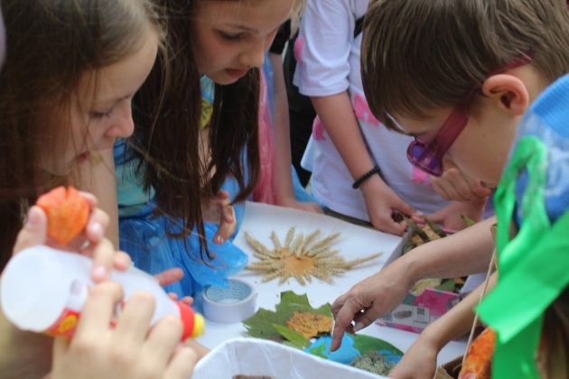 Экомода и Экогерои: в районной гимназии и Костюковичском ЦДТ 5 июня креативно отметили Всемирный день защиты окружающей среды