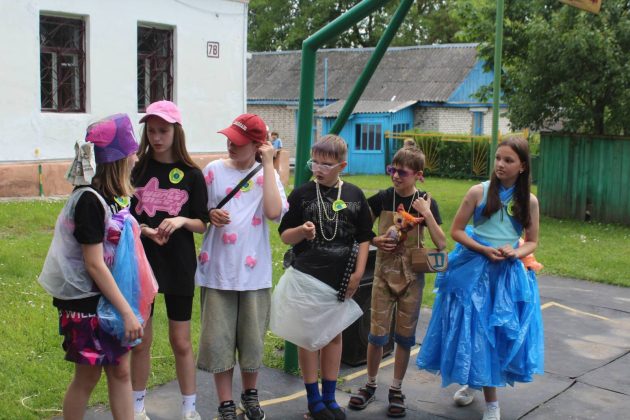 Экомода и Экогерои: в районной гимназии и Костюковичском ЦДТ 5 июня креативно отметили Всемирный день защиты окружающей среды