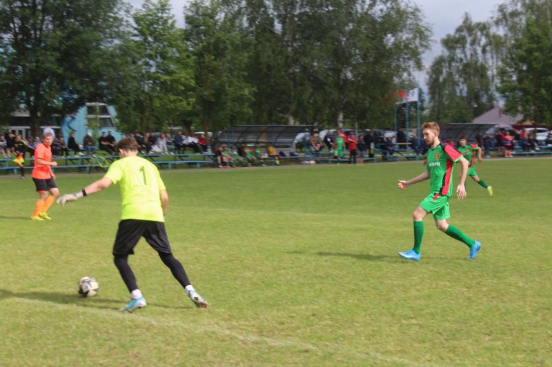 Минимальное поражение в седьмом туре. Костюковчане со счетом 2:3 проиграли дома кричевлянам Минимальное поражение в седьмом туре. Костюковчане со счетом 2:3 проиграли дома кричевлянам