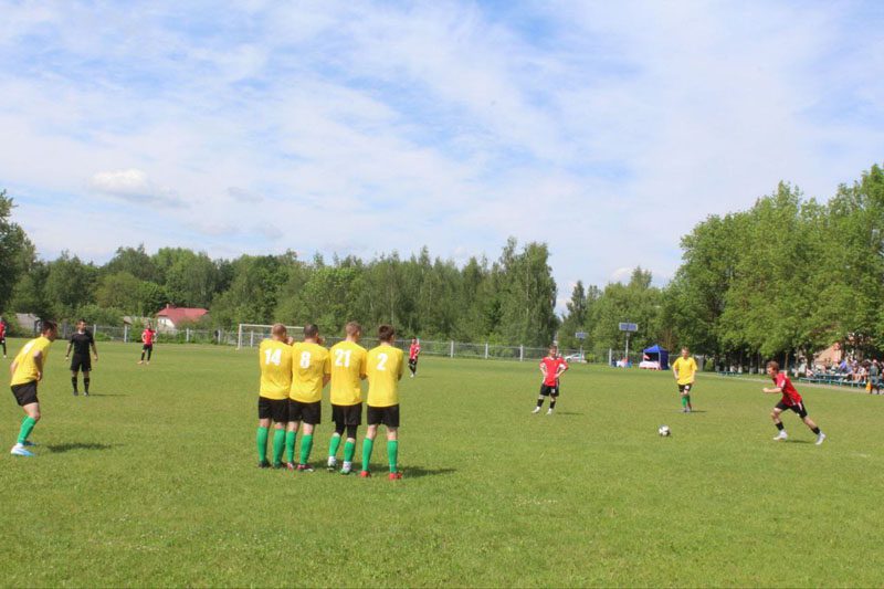 Три игры без поражений на счету костюковичских футболистов Три игры без поражений на счету костюковичских футболистов