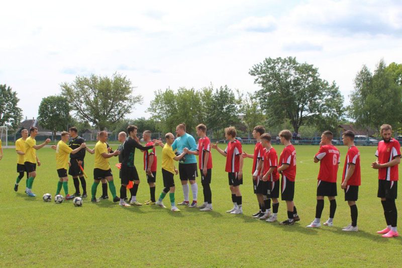 Три игры без поражений на счету костюковичских футболистов Три игры без поражений на счету костюковичских футболистов