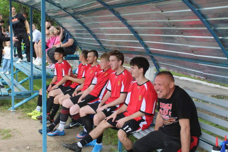 Три игры без поражений на счету костюковичских футболистов Три игры без поражений на счету костюковичских футболистов