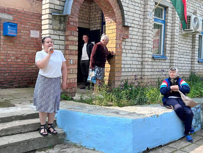 Куда привезли "Заботу" в первый месяц лета