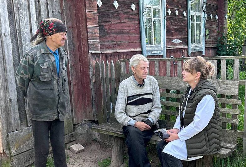 Куда привезли "Заботу" в первый месяц лета