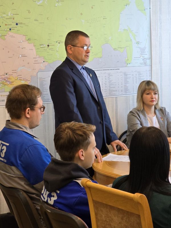 Молодые специалисты БЦЗ получили юридическую консультацию по вопросам жилья