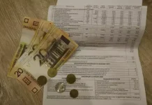 Белорусам рассказали, как платить коммуналку за пустующую квартиру