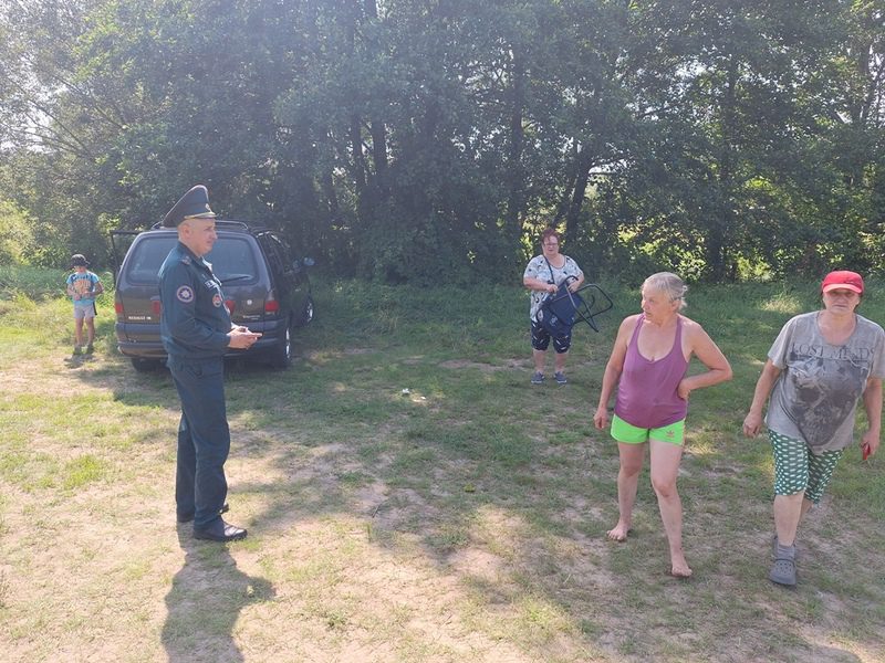 Ежедневно работники Костюковичского РОЧС проводят рейды по водоемам с целью предупреждения гибели людей