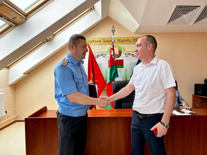 Правоохранительные органы Костюковичей отметили более чем вековую историю службы доблестью и уважением