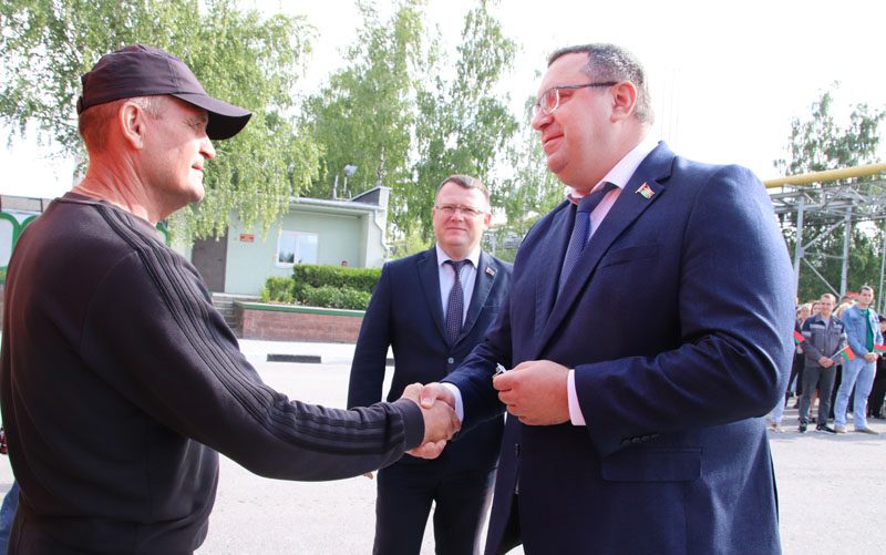 Новой техникой пополнился автопарк БЦЗ Новой техникой пополнился автопарк БЦЗ