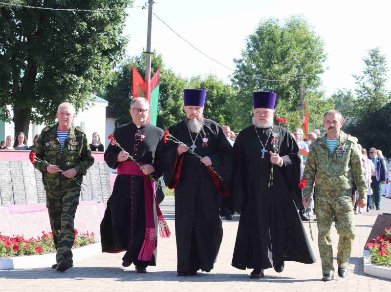 Гордимся тобой, Беларусь! Костюковичи отмечают День Независимости