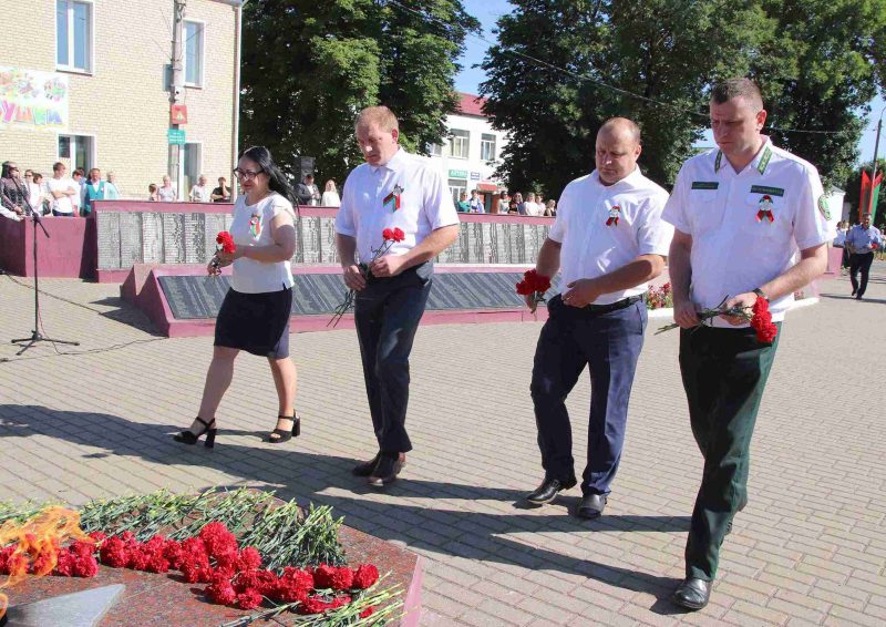 Гордимся тобой, Беларусь! Костюковичи отмечают День Независимости