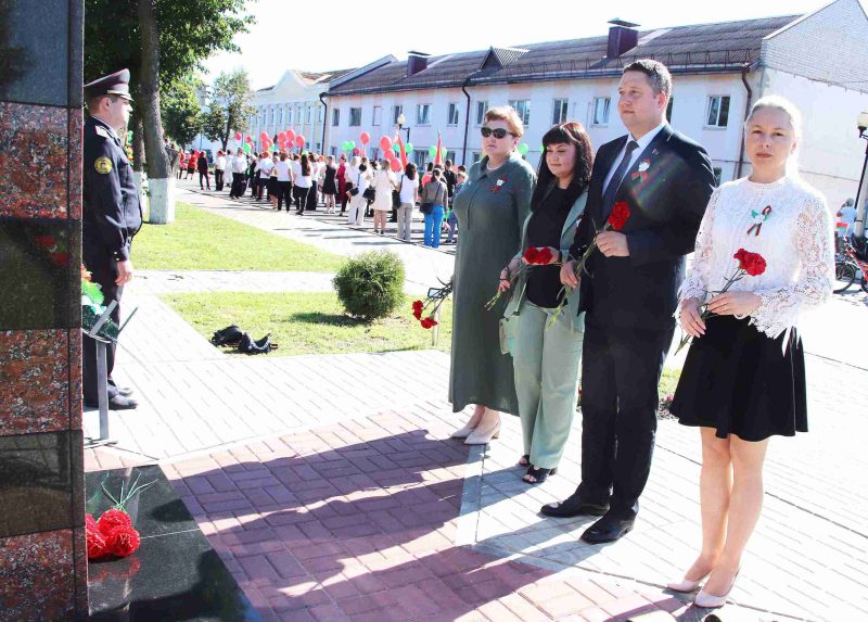 Гордимся тобой, Беларусь! Костюковичи отмечают День Независимости