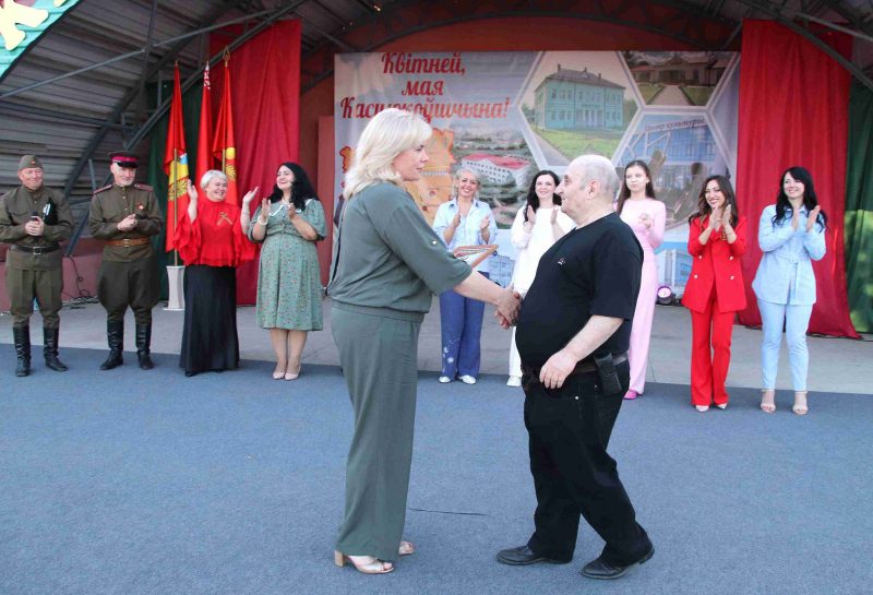 "Мир детства" и гости из России: вечерняя концертная программа 3 июля